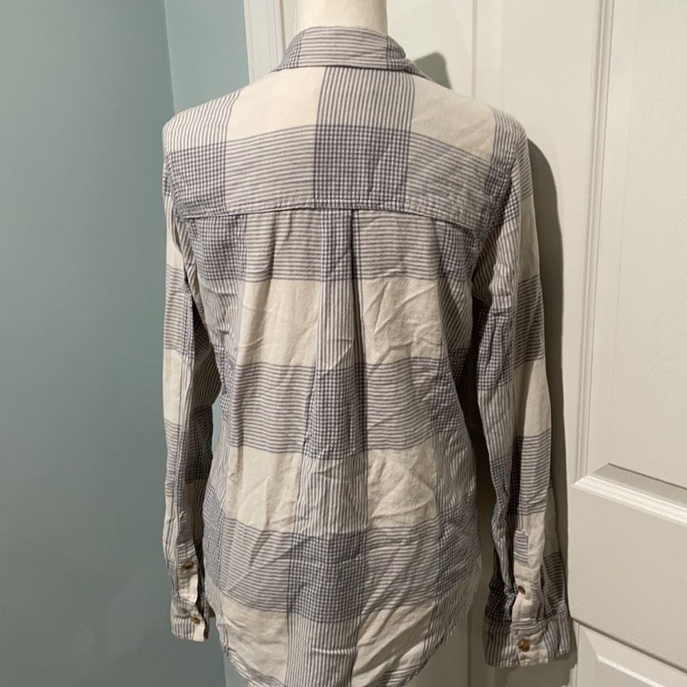 A&F flannel - Picture 4 of 4
